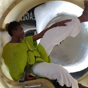 Meet your Posher, Adama